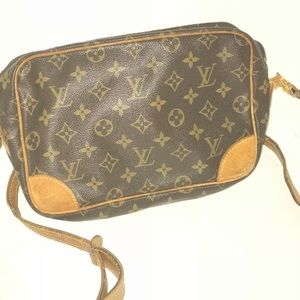 Authentic Vintage Louis Vuitton bag-Damaged